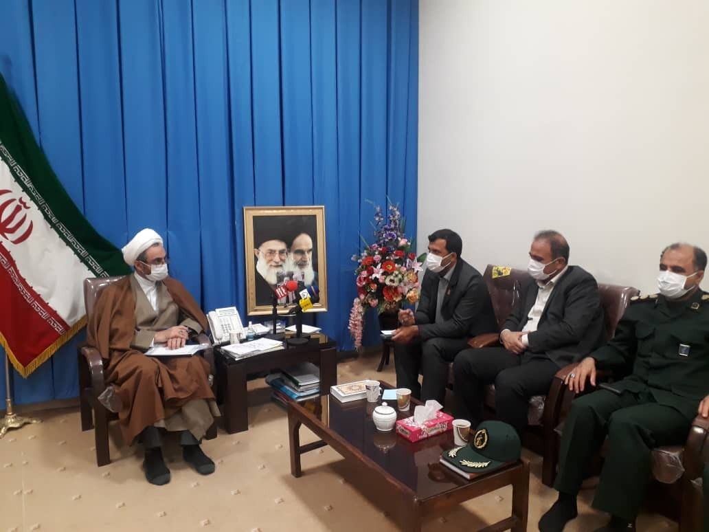 شهدای دانش آموز بهترین قهرمانان واقعی برای نسل جدید هستند