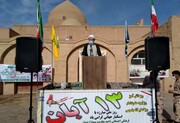 امام جمعه اردستان: آمریکا ۷۰ سال پنجه در پنجه مردم ایران انداخته است