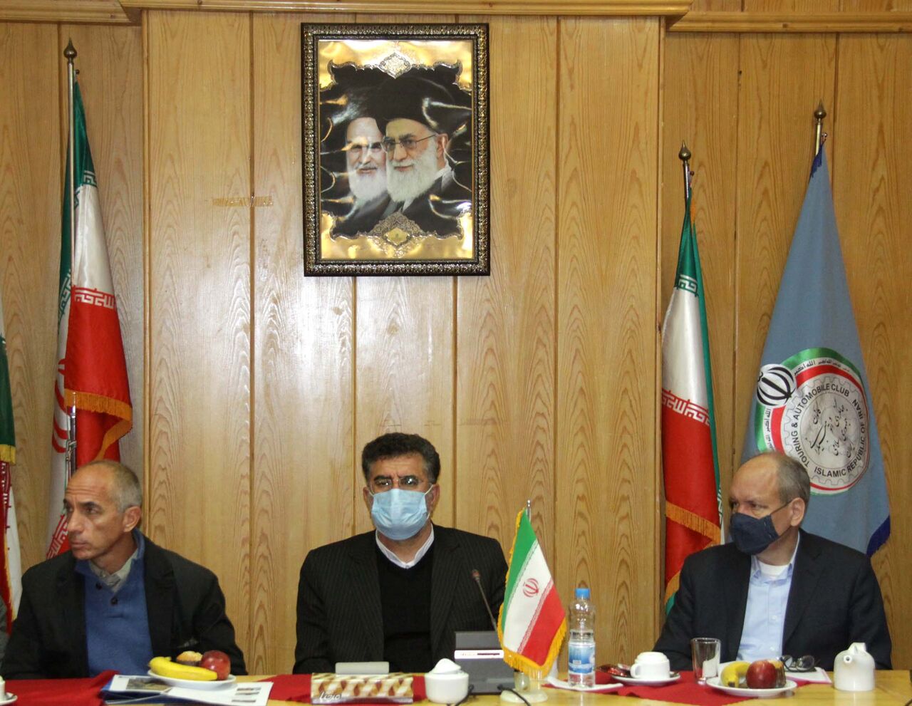 معاون استاندار: ظرفیت‌های لرستان در حوزه سنگ و دارو مطلوب است