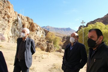 اولین پُل شیشه‌ای آذربایجان‌غربی در روستای "قینرجه" تکاب احداث می‌شود