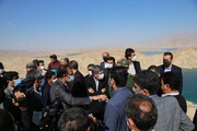 استاندار فارس: خط آبرسانی به قیروکارزین سریع تر تکمیل شود