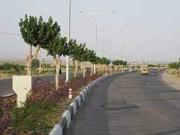 شهدار دیر: بلوار خلیج فارس این بندر به جادق وفاق وصل می‌شود