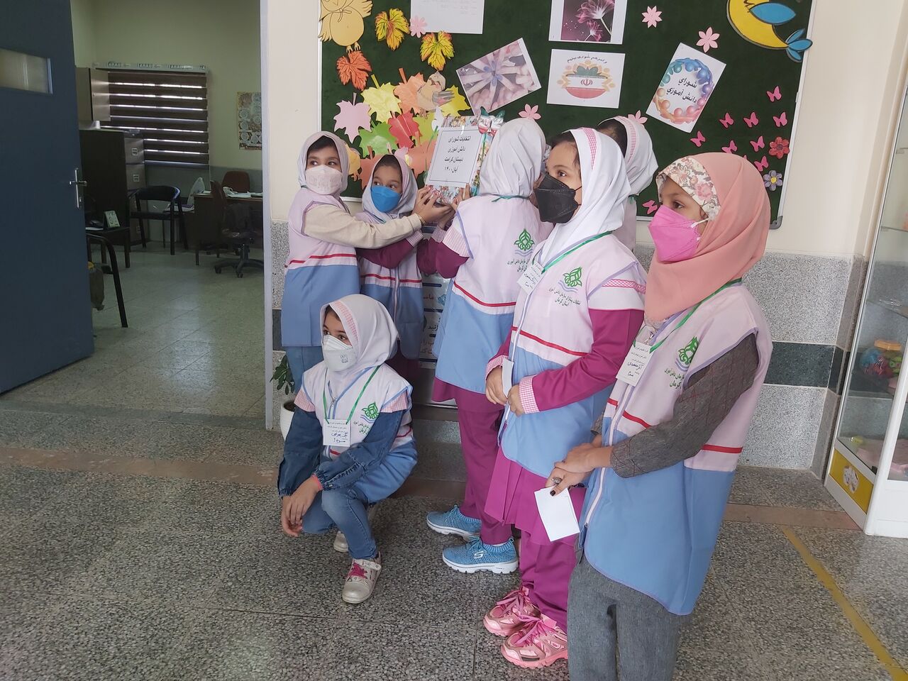 مشق دموکراسی 