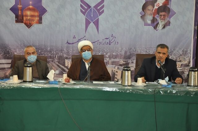 رییس دانشگاه‌ آزاد خراسان‌:اساتیدنسبت‌ به بیانیه گام‌دوم مسوولیت دارند