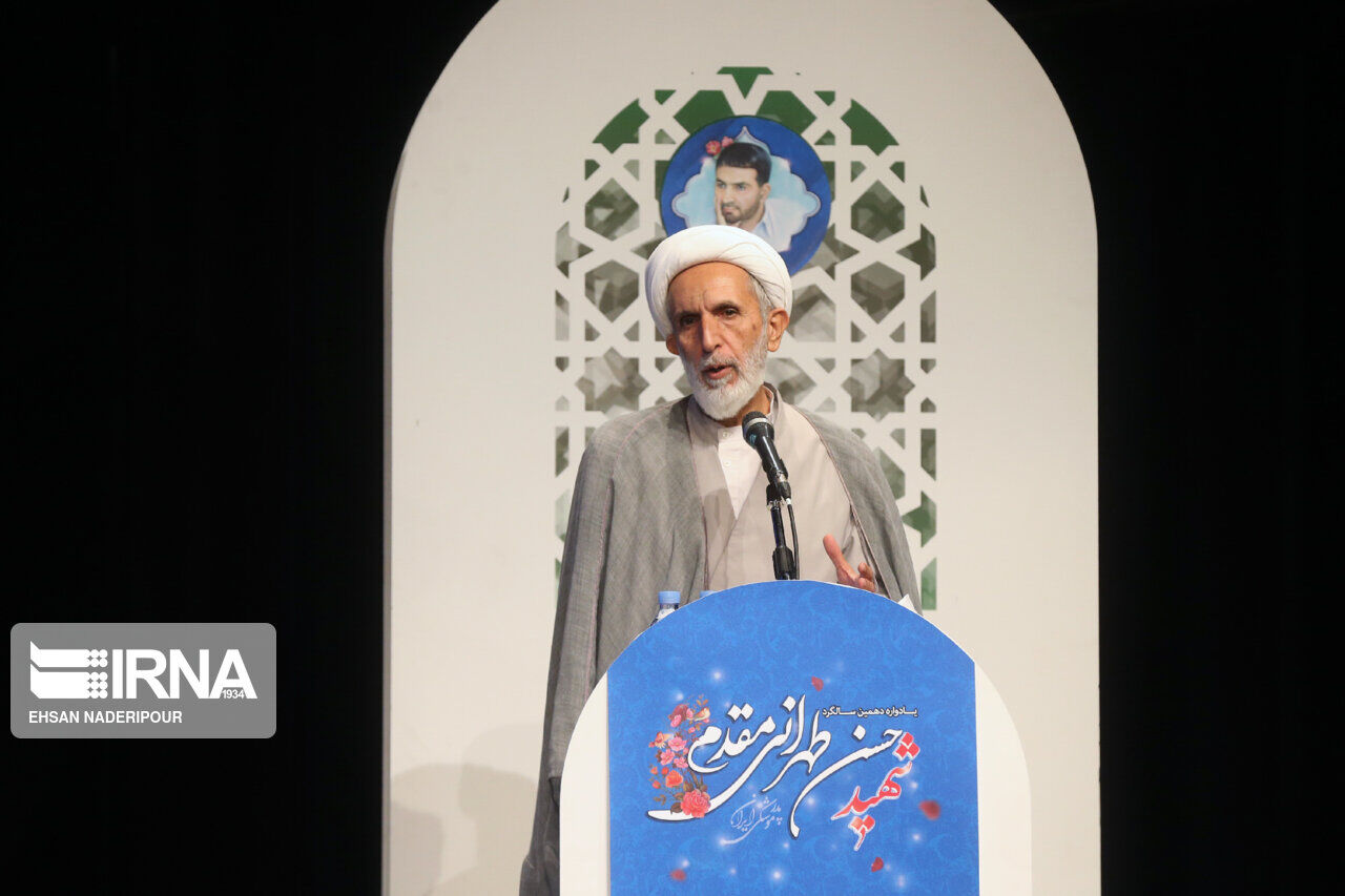 طائب: تمام هراس دشمن از توسعه موشکی ما است