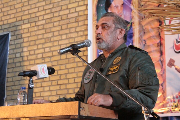 فرمانده هوانیروز ارتش: اقتدار نظامی در تحریم‌ها رشد فزاینده‌ای یافت