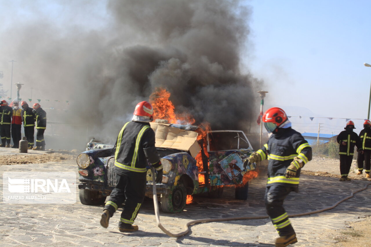 نایب رییس شورای شهر همدان: آموزش‌های ایمنی آتش‌نشانی همگانی شود