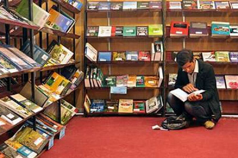 عضو کمیسیون فرهنگی مجلس: کتاب، خوراک روح مردم است