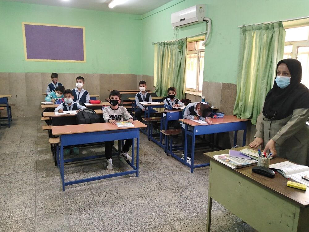 مدارس استان یزد با پوشش ۹۵ درصدی واکسیناسیون آماده بازگشایی است