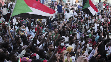 کمیته پزشکان سودان: ۱۰ غیرنظامی توسط ارتش کشته شدند