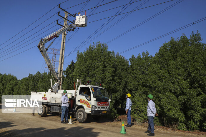 شبکه برق بخش هایی از جنوب شرق شهرستان اهواز توسعه و احداث شد