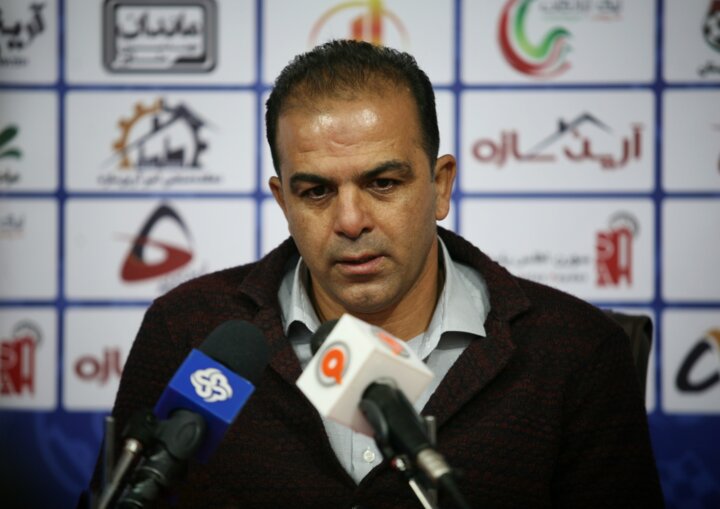 مالک باشگاه: خوشه طلایی طفل سرراهی فوتبال شده است؛ حمایت نمیشویم