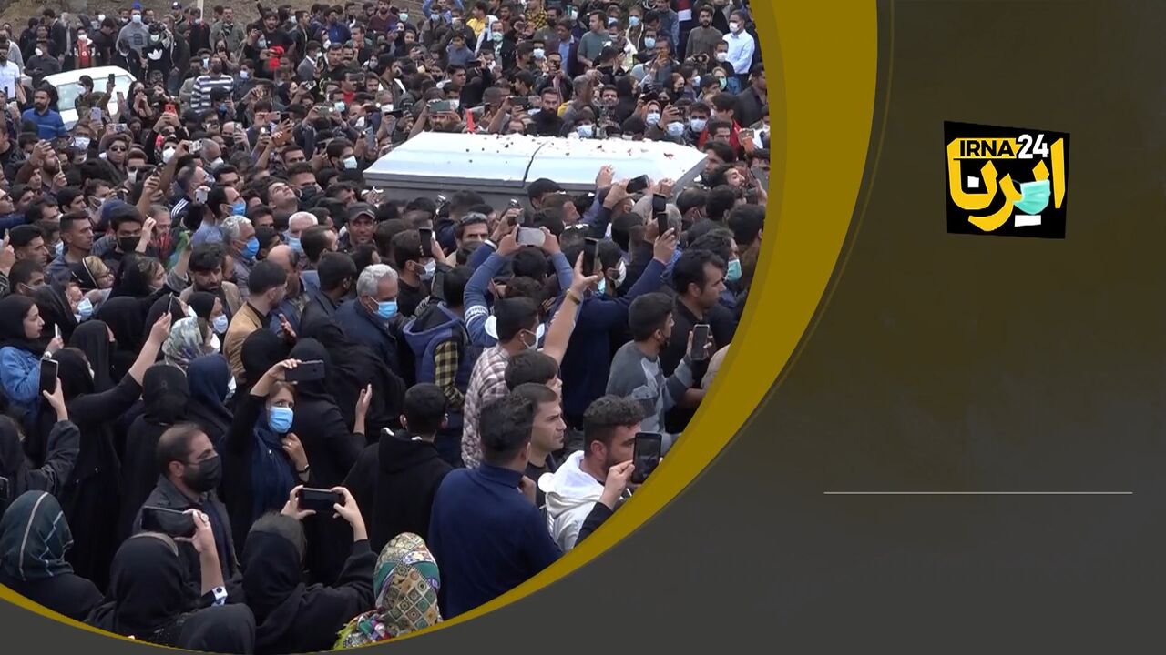 تشییع هنرمند کهگیلویه و بویراحمدی در یاسوج  تشییع هنرمند کهگیلویه و بویراحمدی در یاسوج