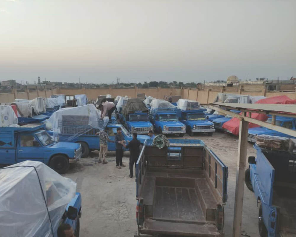 ۳۵ سری جهیزیه به نوعروسان کمیته امداد اروندکنار اهدا شد