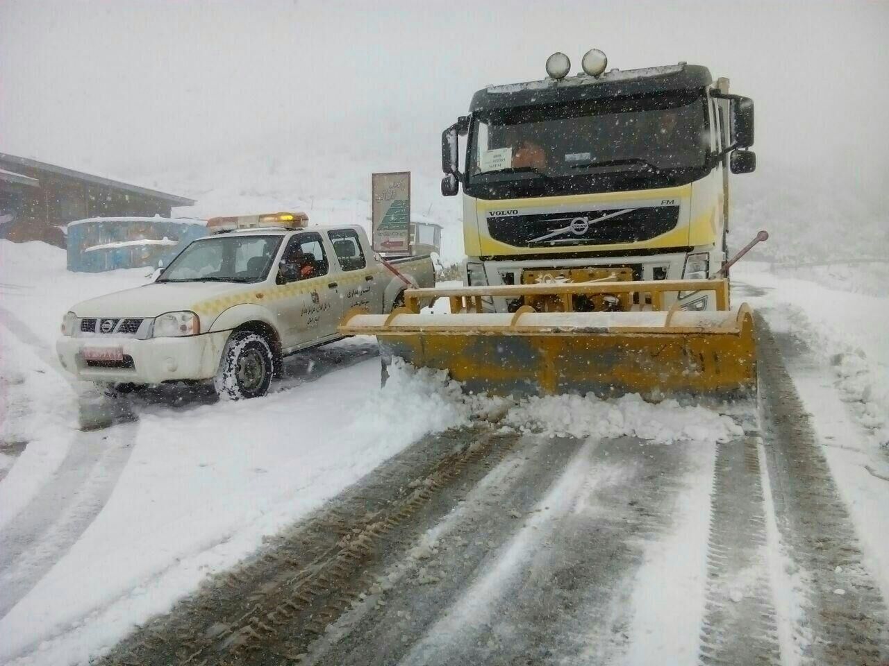 شرایط راهداران در محور پونل-خلخال به دلیل نبود برق دشوار است