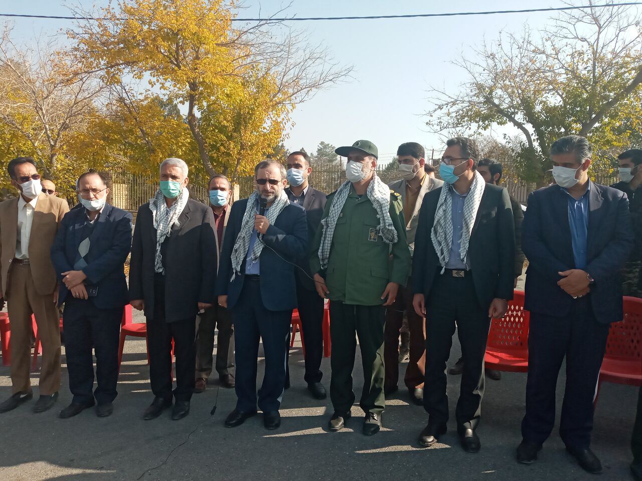 بسیجی مومن اهل تکلیف‌مدار و انقلابی عمل می‌کند