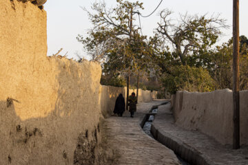 کوچه باغ تاریخی اِسپی پل سمنان