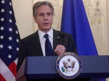 وزیر خارجه آمریکا به همتای اوکراینی وعده افزایش کمک های دفاعی داد