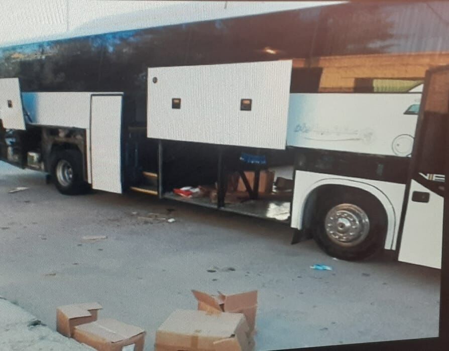 اتوبوس حامل کالای قاچاق در گچساران توقیف شد