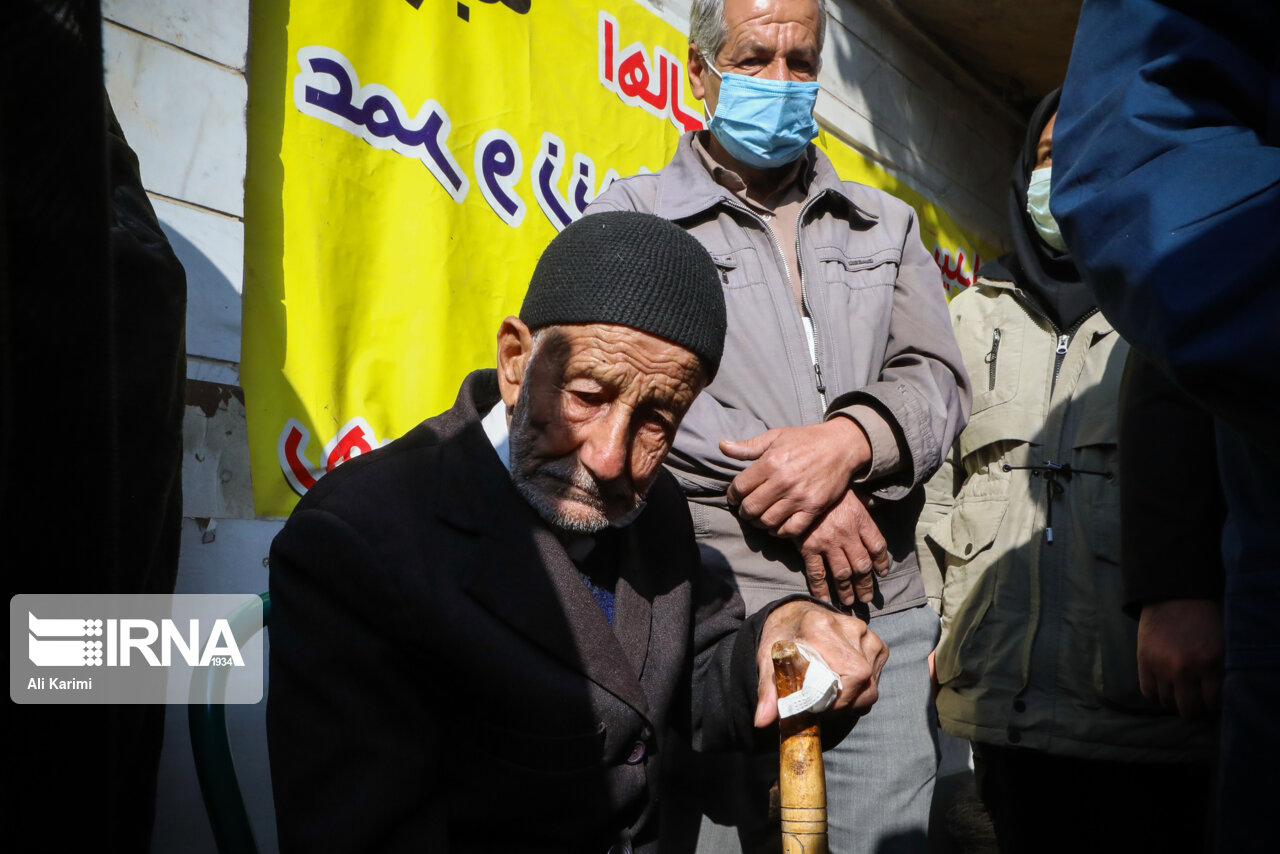 نشستن هواپیمای چینی در فرودگاه کرج تا تامین آب ۲۴ روستای اندیکا