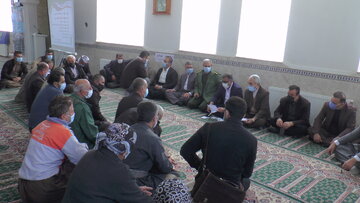 میز خدمت جهادی "شهید سلیمانی" در سردشت برگزار شد