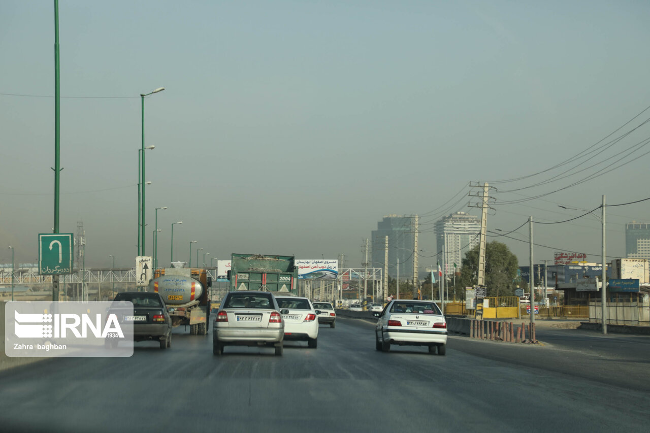 اصفهان دوباره بر مَدارِ آلودگی برای عموم قرار گرفت 