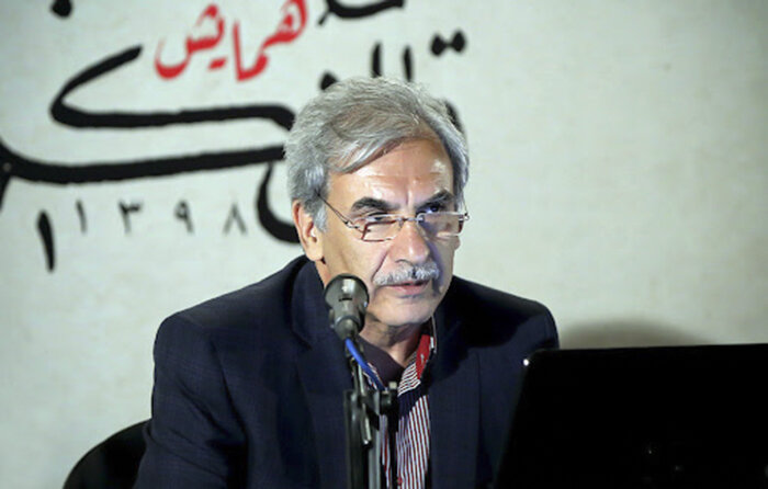 خوشنویسی معاصر، مولف و پدید آورنده حرکت جدید ندارد 3