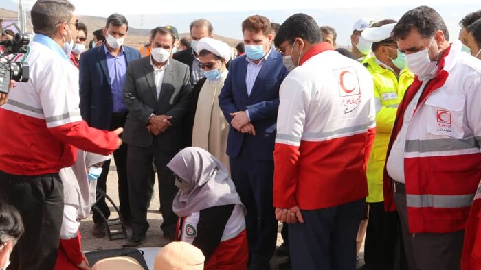 استاندار کرمان: تشکلهای مردم محور امور کشور را در دست بگیرند