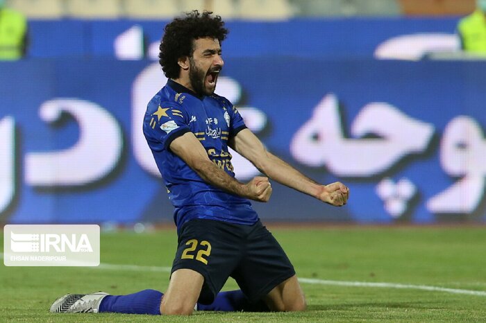 فوتبال ایران در آستانه خطر بزرگ/بابک در یکقدمی جدایی از استقلال