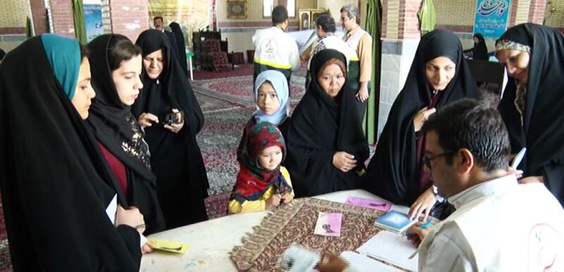 ۴۲ گروه جهادی بسیج جامعه پزشکی البرز به مناطق محروم اعزام شدند