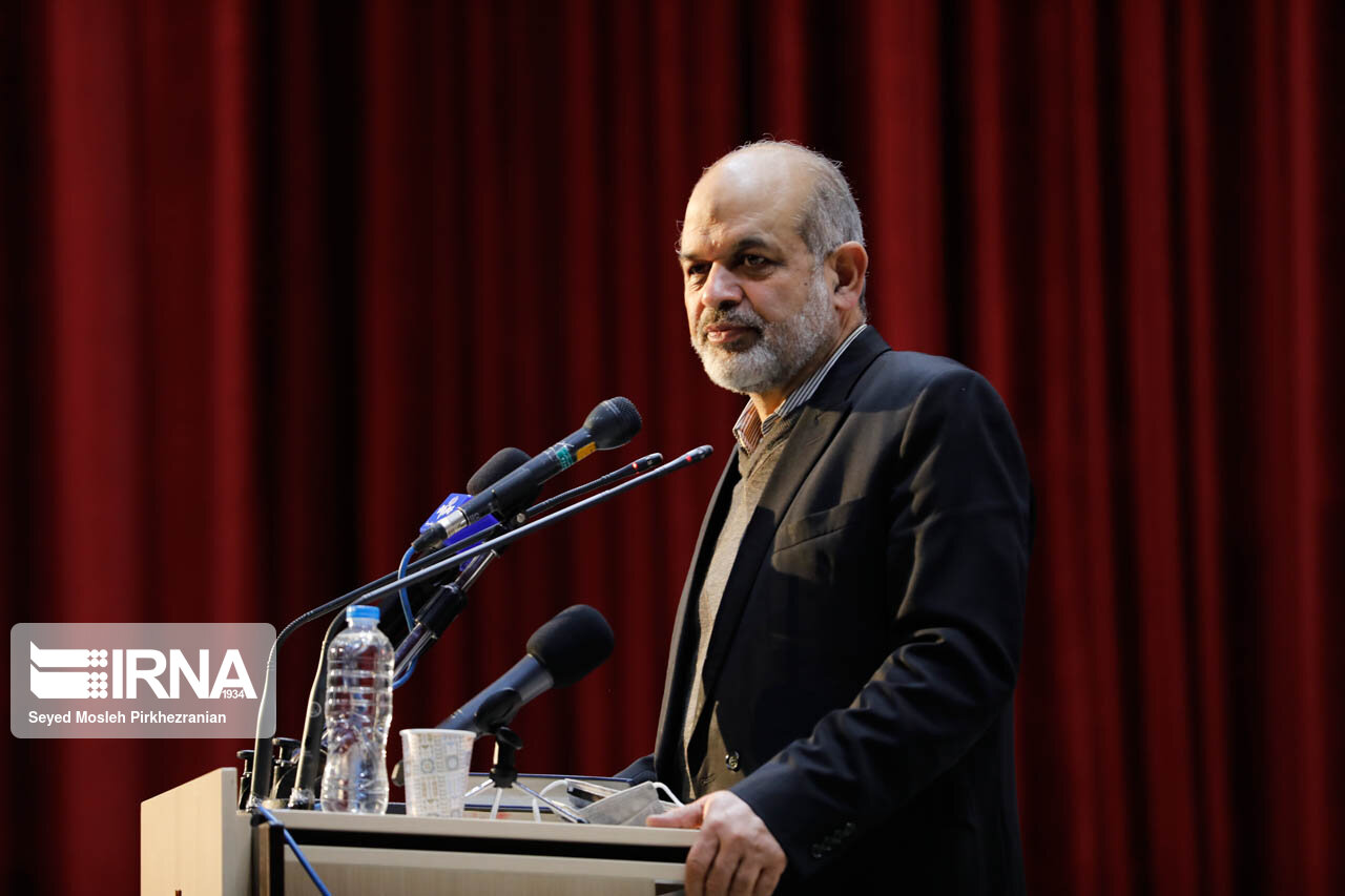 معارفه ۲ استاندار جدید دولت سیزدهم تا بازگشت واحدهای راکد به مدارتولید