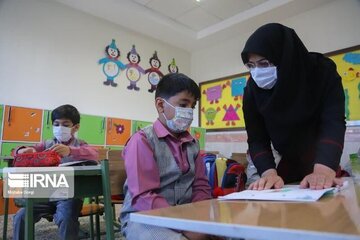 وضعیت رعایت پروتکل‌های بهداشتی در مدارس قم روزانه رصد می‌شود