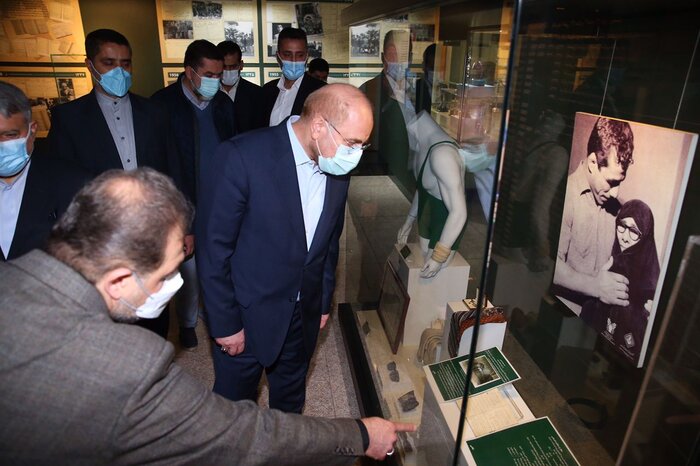بازدید رییس مجلس از موزه ملی ورزش