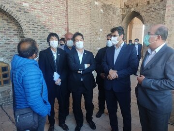 سفیر ژاپن از گنبد سلطانیه بازدید کرد