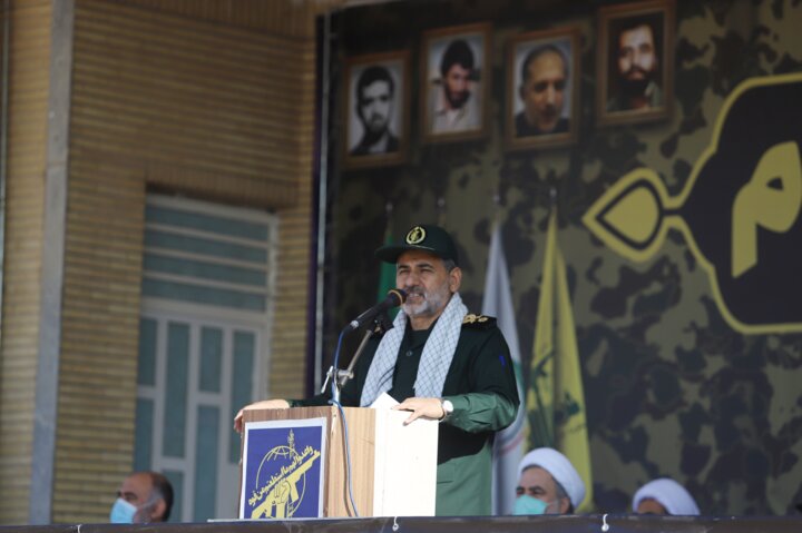 فرمانده سپاه خوزستان:بسیج در دفاع از ارزش های انقلاب پیشتاز است