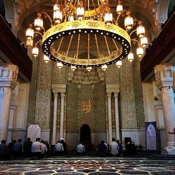 آخرالزمان؛ مصائب دینداری