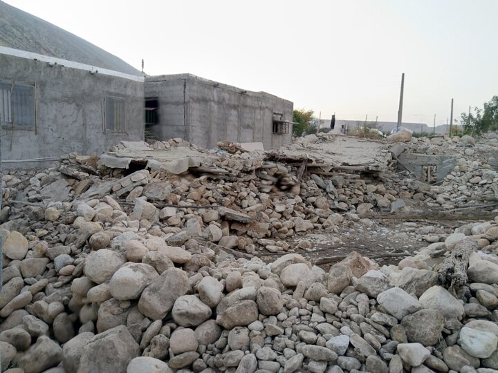 زلزله زده روستاهای فین بندرعباس: سازندگی در روستاها شروع شده است