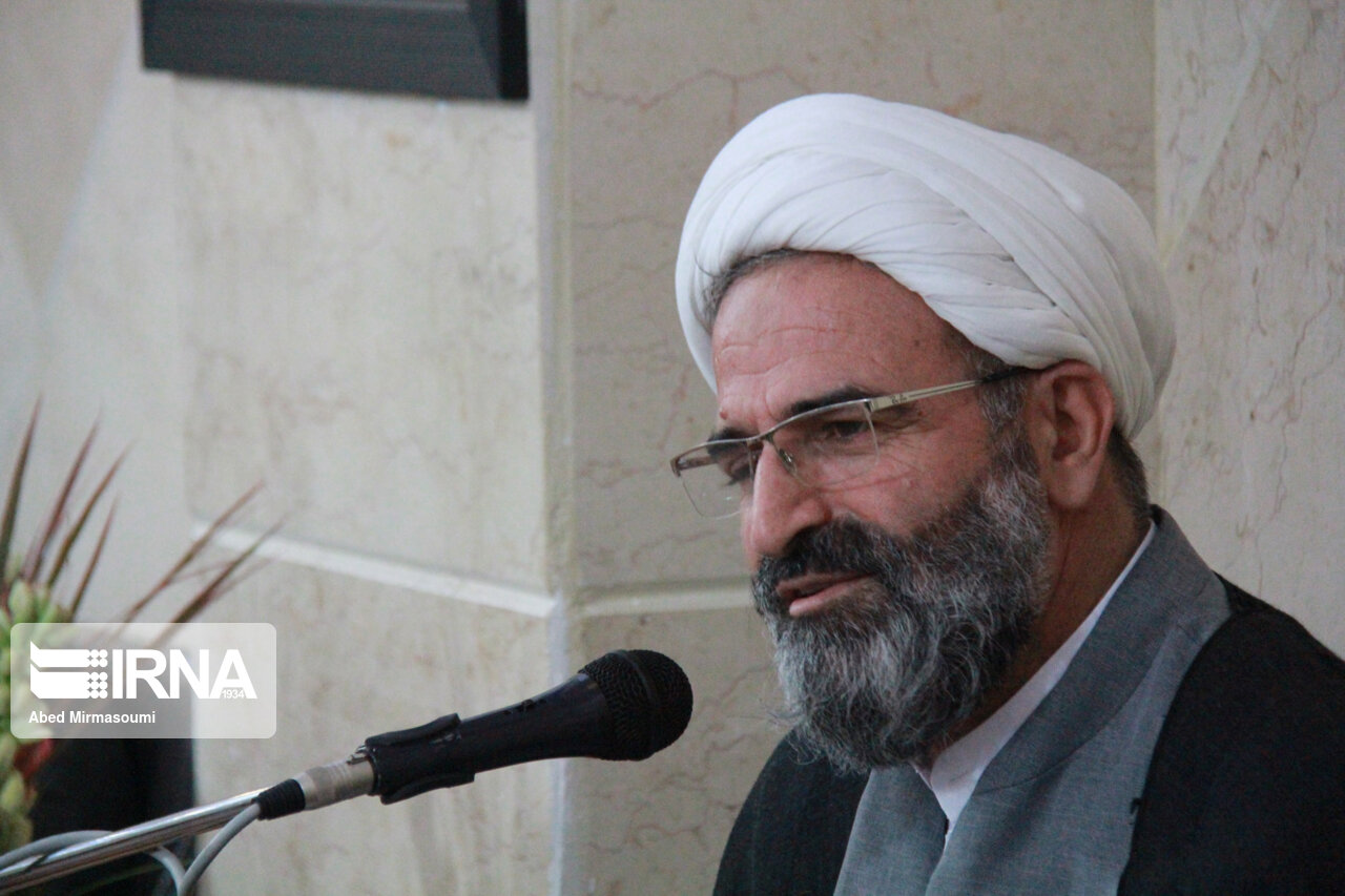 امام جمعه سمنان: فرهنگسازی برای فرزندآوری بیش از پیش مورد توجه باشد