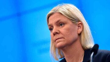 اولین نخست وزیر زن سوئد در اولین روز کاری خود استعفا کرد 