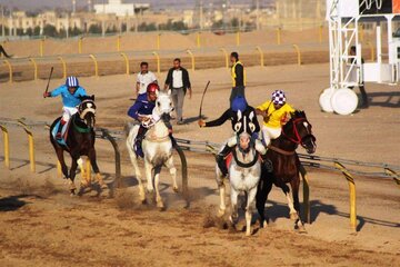 هفته ششم مسابقه اسبدوانی پاییزه کشور در یزد پیگیری شد