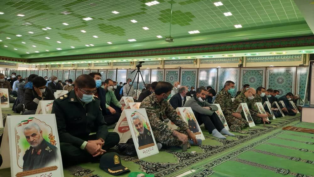 امام جمعه سیرجان: دولت در مذاکرات پیش رو مقتدرانه از حقوق ملت دفاع کند