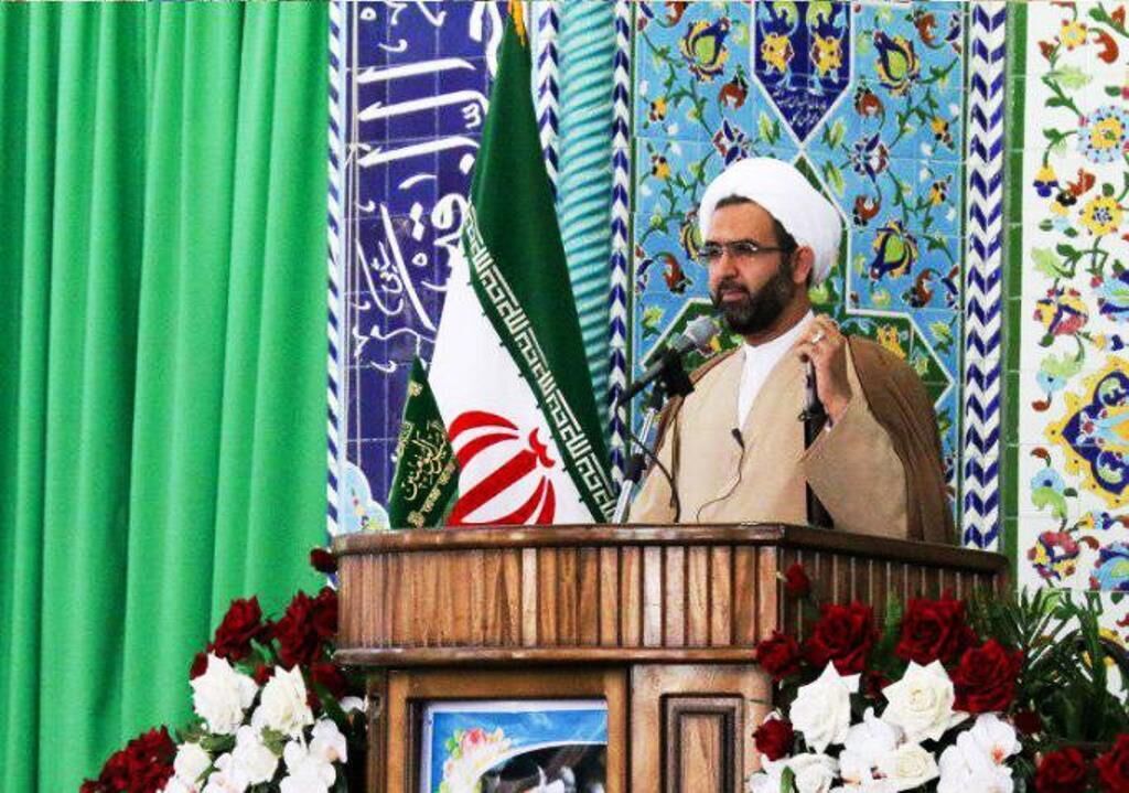 پایان دادن پرداخت حقوق های نجومی‌ به برخی افراد مطالبه مردمی است  