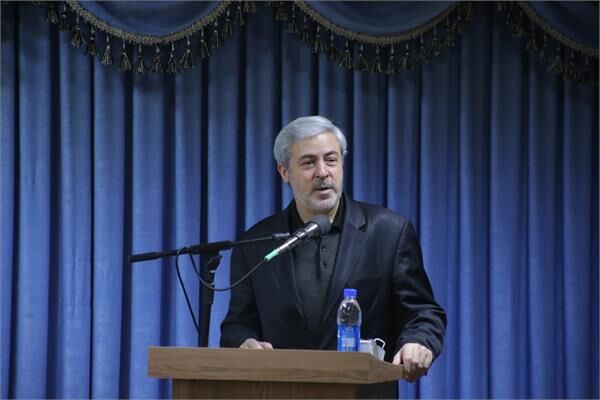 تعالی و بالندگی فرهنگ و هنر در قامت فعالیتهای پژوهشی محقق میشود تعالی و بالندگی فرهنگ و هنر در قامت فعالیتهای پژوهشی محقق میشود
