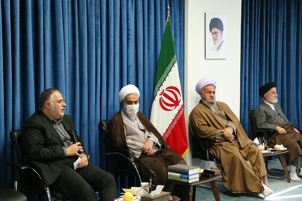 استاندار: قزوین، منطقه فوق‌العاده‌ای برای سرمایه‌گذاری است