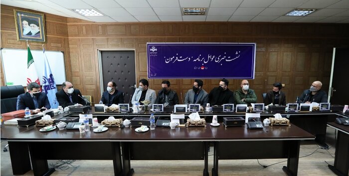 انتقاد عوامل دستفرمون از حمایتنکردن شرکتهای خودروسازی داخلی