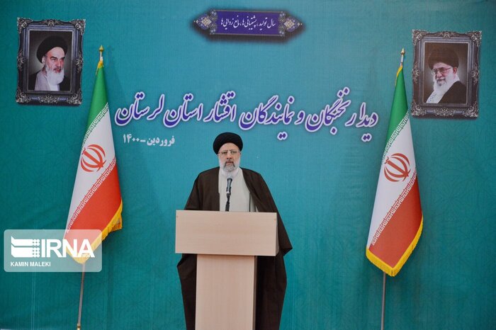 دیدار تازه و نگارش دوباره نامههای امید