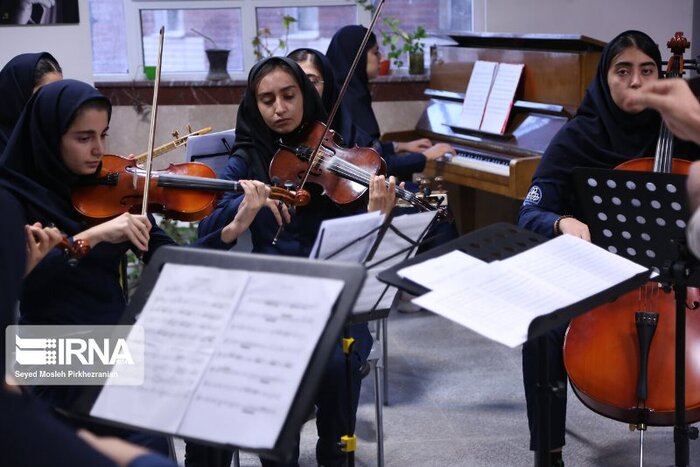 جهاد فرهنگی و حمایت از هنر و هنرمند، اولویت وزارت فرهنگ است