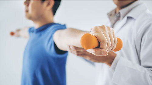 نقش حیاتی طب فیزیکی در التیام دردهای پس از تصادف