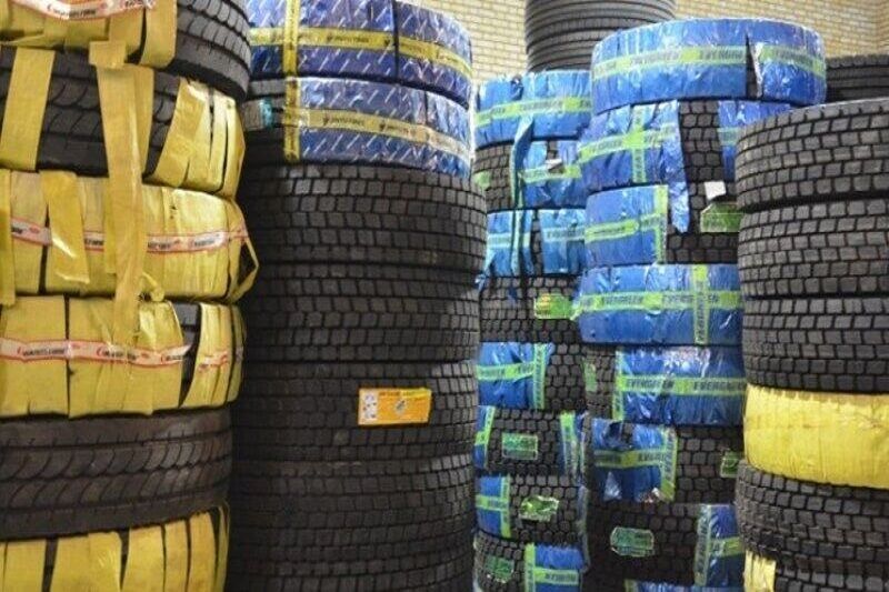 ۱۰۰ میلیارد ریال لاستیک قاچاق در گیلان کشف شد