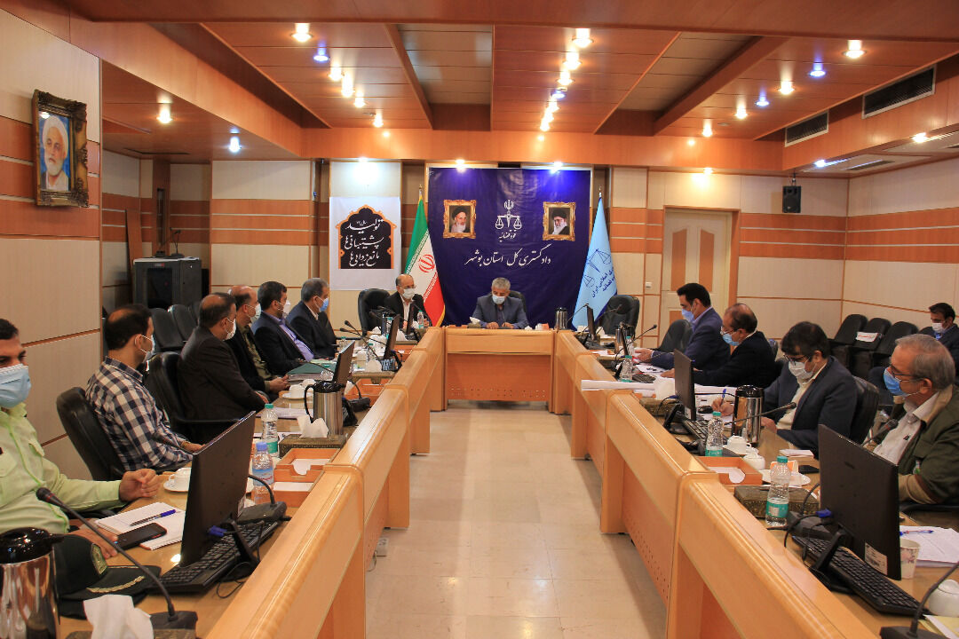 دستگاه‌های اجرایی استان بوشهر نسبت به گرفتن سند تک برگ اقدام کنند